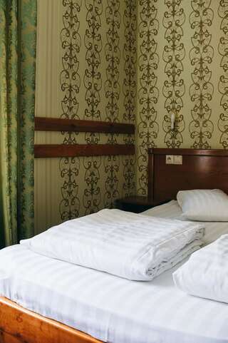 Отель Shelter Club Hotel & Spa Kolodezhno Стандартный двухместный номер с 1 кроватью или 2 отдельными кроватями-6