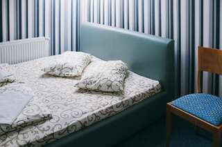 Отель Shelter Club Hotel & Spa Kolodezhno Двухместный номер эконом-класса с 2 отдельными кроватями-24