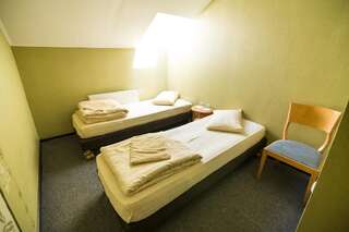 Отель Shelter Club Hotel & Spa Kolodezhno Двухместный номер эконом-класса с 2 отдельными кроватями-29