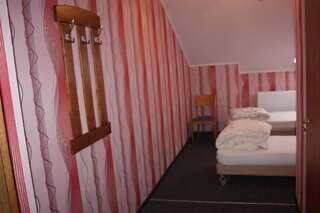 Отель Shelter Club Hotel & Spa Kolodezhno Двухместный номер эконом-класса с 2 отдельными кроватями-36